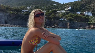 Το floral bikini έχει κλέψει τις καρδιές των fashionistas φέτος το καλοκαίρι