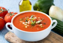 Γκασπάτσο: Η πεντανόστιμη ανδαλουσιανή σούπα που τρώγεται παγωμένη