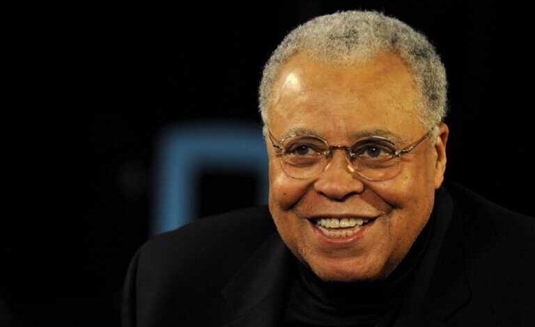 Πέθανε ο ηθοποιός James Earl Jones, η φωνή του Darth Vader στις ταινίες Star Wars