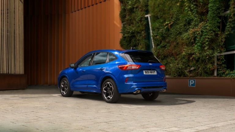 Νέο Ford Kuga: Ακόμα περισσότερη άνεση και ευκολία οδήγησης (+τιμή)