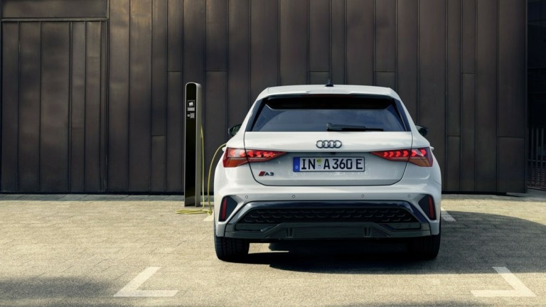 Αποστολή στο Παρίσι: Το νέο Audi A3 Sportback TFSI e