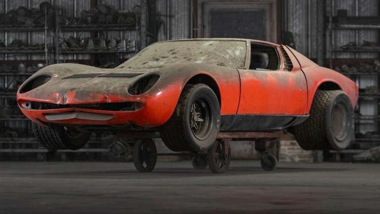 Αυτή η Lamborghini Miura P400 S βγαίνει στον αφρό μετά από 44 χρόνια!