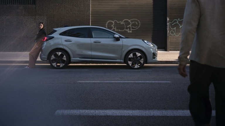 Νέο Ford Puma Hybrid: Με επιτόκιο 3,99% και επίκεντρο τον οδηγό