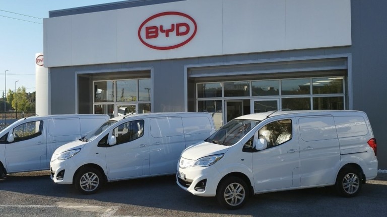 Η BYD γιορτάζει 100 ΕΤP3 στους ελληνικούς δρόμους