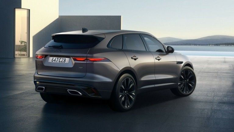 Η Jaguar βάζει τέλος στην F-Pace