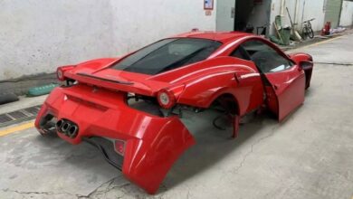 Ferrari με 26.250 ευρώ; – –