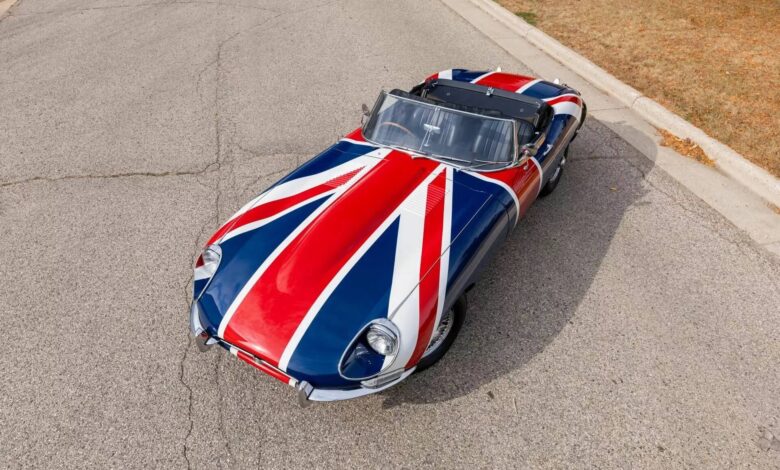 Η Jaguar E-Type των ταινιών Austin Powers βγαίνει στο σφυρί