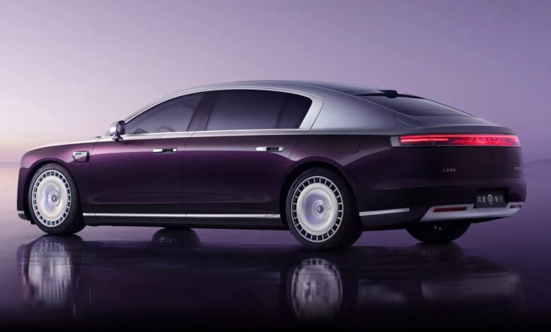 Maextro S800, ηλεκτρική λίμο απειλεί τις Maybach και Rolls-Royce