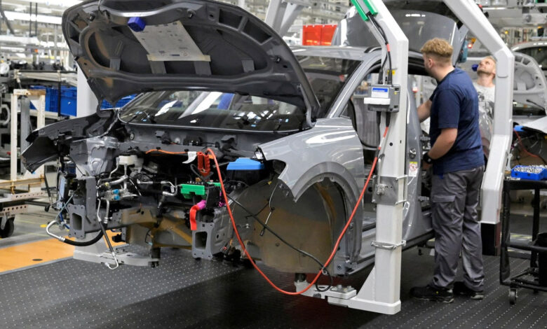 VW: Πρόταση περικοπών 1,5 δισ. ευρώ από το συνδικάτο, αλλά χωρίς κλείσιμο εργοστασίων