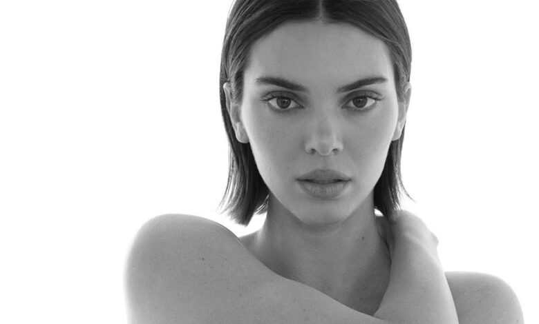 Kendall Jenner: Ποζάρει γυμνή σε νέα της φωτογράφιση στο Instagram