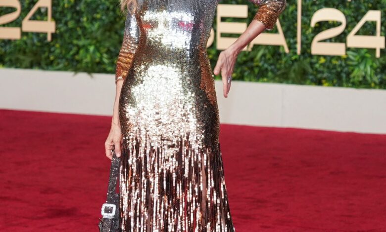 Sarah Jessica Parker: Το απόλυτο party dress για τις γιορτές