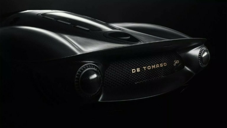 Η De Tomaso P72 θυμίζει κοσμηματοπωλείο