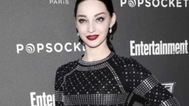 Emma Dumont: Η σταρ του Oppenheimer αποκάλυψε πως είναι τρανς non binary