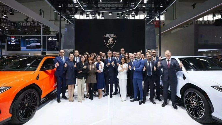 H Lamborghini είναι… ταύρος και στις πωλήσεις!