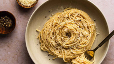 Σπαγγέτι cacio e pepe –