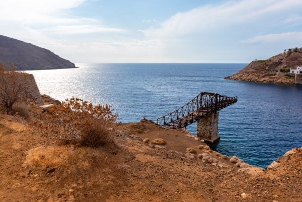 Ο άνθρωπος δεν απειλεί μόνο τη Γη, αλλά και το φεγγάρι!