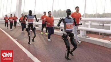 Ρομπότ – δρομείς θα τρέξουν εναντίον ανθρώπων σε ημιμαραθώνιο στην Κίνα τον Απρίλιο