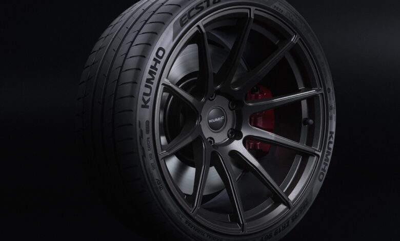 Kumho Ecsta Sport PS72: Νέα εποχή στα λάστιχα επιδόσεων