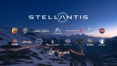 Σε διλλήματα η Stellantis καθώς ψάχνει για νέο CEO