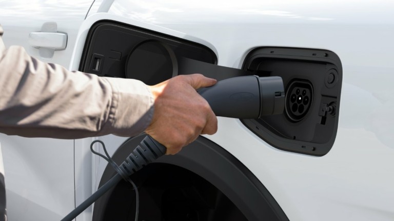 Αφιέρωμα: Προσιτά Plug-in Υβριδικά – –