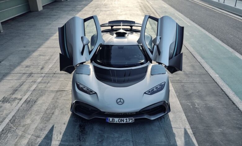 Αγόρασε μία Mercedes-AMG ONE που δεν υπήρχε!