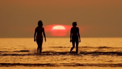 Πώς έχουν μεταβληθεί οι θαλάσσιοι καύσωνες και οι ατμοσφαιρικοί κυκλώνες τα τελευταία 40 χρόνια – Τι δείχνει μελέτη Ελλήνων ακαδημαϊκών