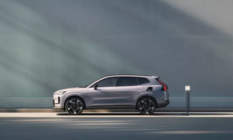Η Volvo Cars αποκαλύπτει το νέο XC70 – ένα plug-in υβριδικό για κάθε ταξίδι