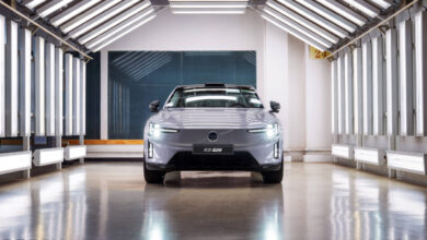 Η Volvo Cars ξεκινά την παραγωγή του νέου αμιγώς ηλεκτρικού Volvo ES90