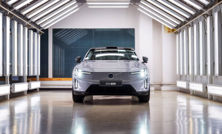 Η Volvo Cars ξεκινά την παραγωγή του νέου αμιγώς ηλεκτρικού Volvo ES90