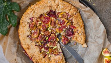 Galette με σύκα, τυριά και φιστίκι Αιγίνης