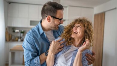 2 συμπεριφορές που ενδυναμώνουν τα «τέλεια» ζευγάρια