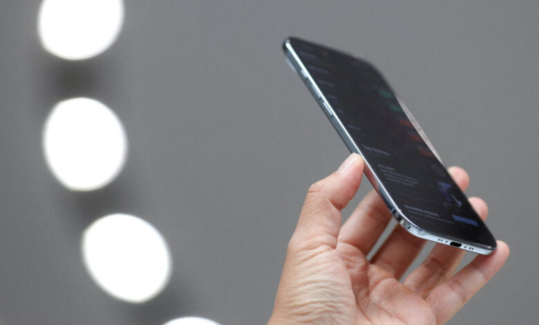 Τα iPhone 17 κυκλοφορούν από σήμερα στην Ελλάδα