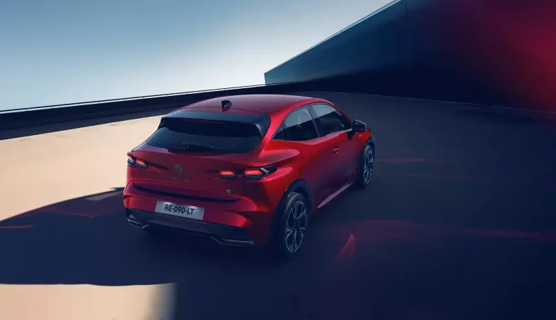 Νέο Renault Clio: Πλήρως ανασχεδιασμένη η 6η γενιά είναι πάνω απ’ όλα εντυπωσιακή