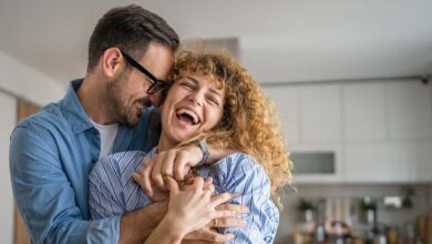 Ψυχολόγος προτείνει 3 τρόπους να γίνουμε καλύτεροι σύντροφοι