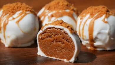 Εύκολα τρουφάκια Lotus Biscoff για τις γιορτές