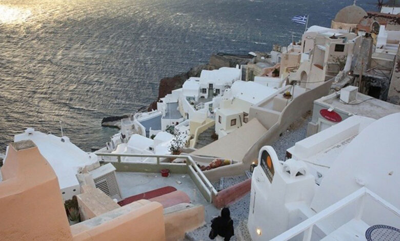 «Σεισμο-ηφαιστειακή κρίση στη Σαντορίνη: Ένας χρόνος μετά»