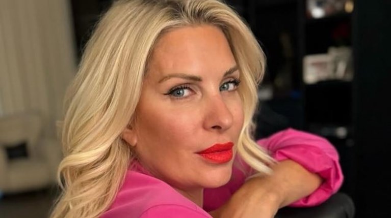 Η Ελένη Μενεγάκη σε νέα εντυπωσιακή φωτογραφία από το ταξίδι της στο… |