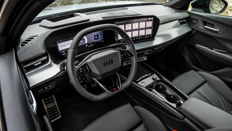 Το Audi Q3 με δύο νέα πακέτα εξοπλισμού και σημαντικό οικονομικό όφελος  
