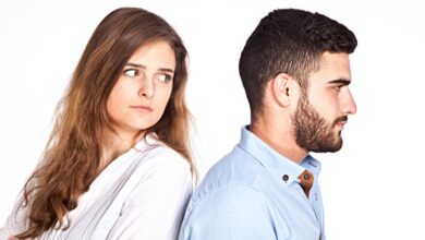 Ο σύντροφος «φούσκα» γίνεται καπνός όταν η σχέση σοβαρεύει