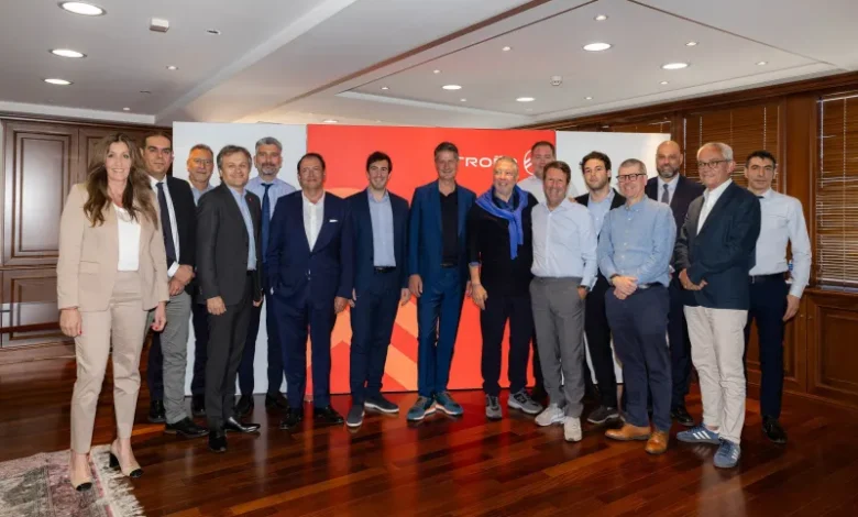 Citroën: Στην Αθήνα ο CEO Xavier Chardon – Συνάντηση με τον Όμιλο Συγγελίδη Citroën: Στην Αθήνα ο CEO Xavier Chardon – Συνάντηση με τον Όμιλο Συγγελίδη