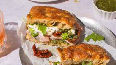 Focaccia panino, Ιταλικό σάντουιτς με μορταδέλα