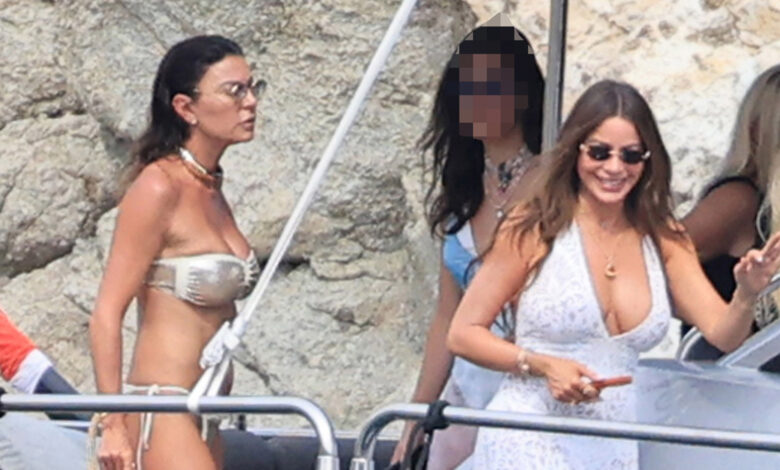 Sofia Vergara: Βόλτα με γιοτ στη Μύκονο με τη Βερνίκου