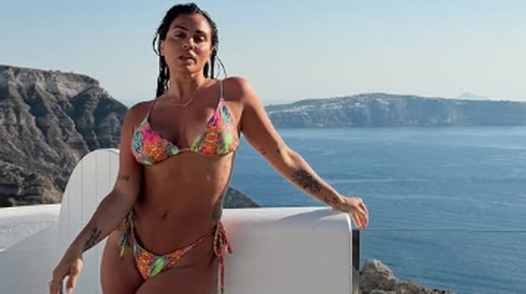 Κόνι Μεταξά: “Όταν χώρισα και έπεσαν όλοι να με φάνε, αποφάσισα να κάνω… |