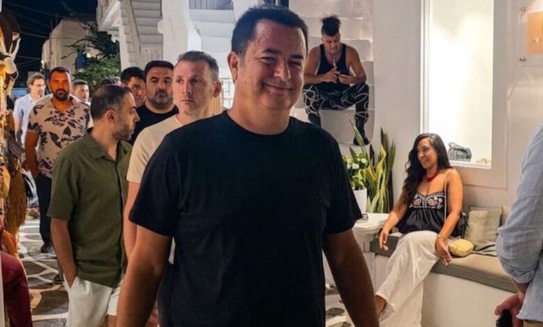 Ο Ατζούν Ιλιτζαλί κάνει διακοπές στη Μύκονο Ο Ατζούν Ιλιτζαλί κάνει διακοπές στη Μύκονο