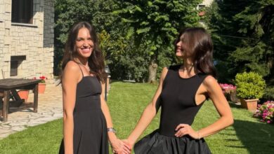Στιγμές ξεγνοιασιάς και πόζες με την αδερφή της, Ναστάζια