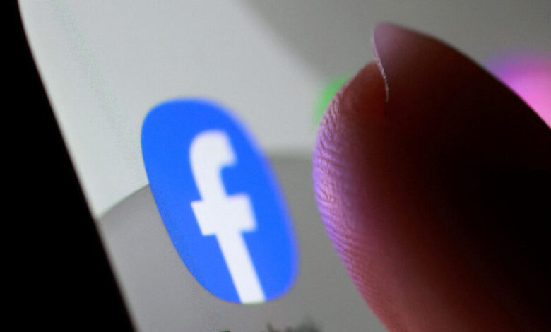 Αναφορές για προβλήματα σε Facebook και Messenger