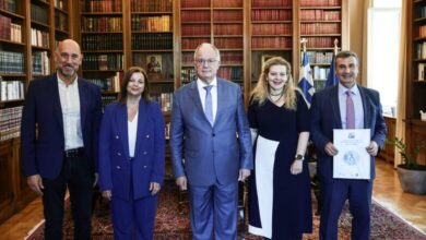 Τη Χάρτα της ΕΠΕ υπέγραψε ο Πρόεδρος της Δημοκρατίας 