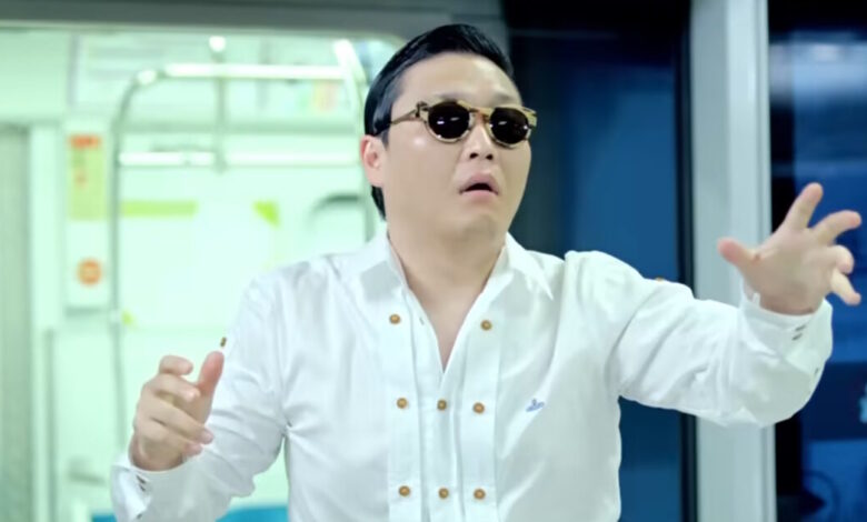 Το Gangnam Style έγινε το πρώτο μουσικό βίντεο της K-pop με πάνω από έξι δισεκατομμύρια προβολές Το Gangnam Style έγινε το πρώτο μουσικό βίντεο της K-pop με πάνω από έξι δισεκατομμύρια προβολές