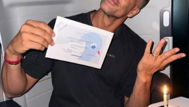 Η Αθηνά Οικονομάκου γιόρτασε στο αεροπλάνο τα γενέθλια του Μπρούνο Τσερέλα