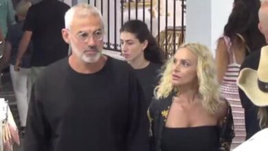 Ελεωνόρα Ζουγανέλη και Νίκος Συρίγος σε νυχτερινή βόλτα στη Μύκονο |